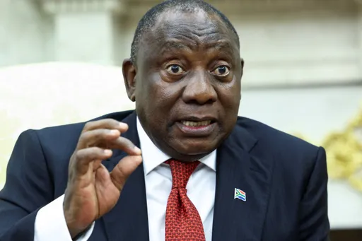 Ramaphosa exige la libération des Sud-Africains et des activistes arrêtes lors du raid israélien