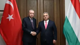 أردوغان: نسعى لإنهاء الحرب بين أوكرانيا وروسيا.. وأوربان يشكر أنقرة على جهود الوساطة