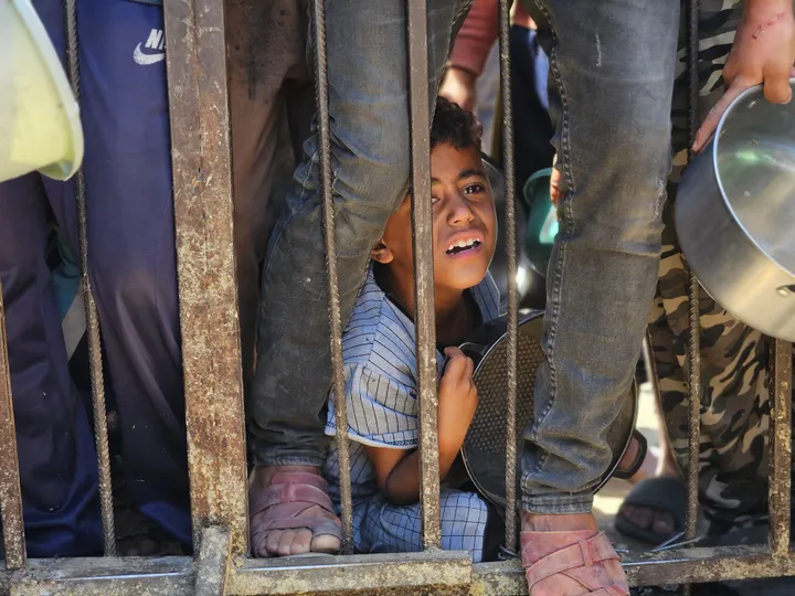 In pictures: Gaza Palestinians struggle as Israel continues to hinder aid efforts
