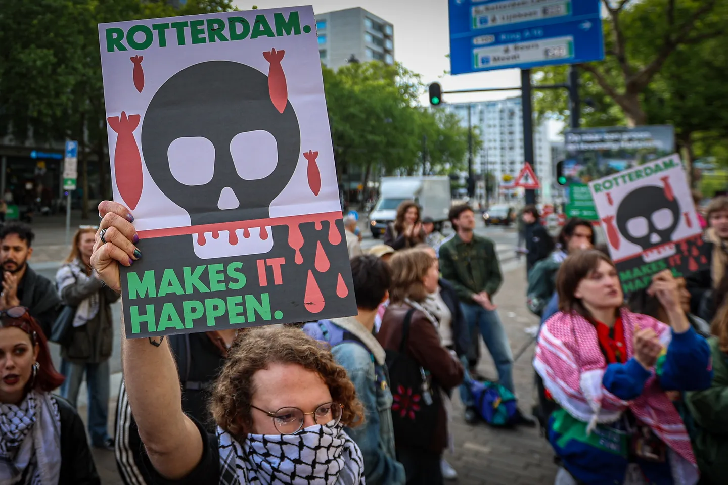 Protesti u Rotterdamu zbog pristajanja broda koji je prevozio dijelove za avione F-35 iz Izraela