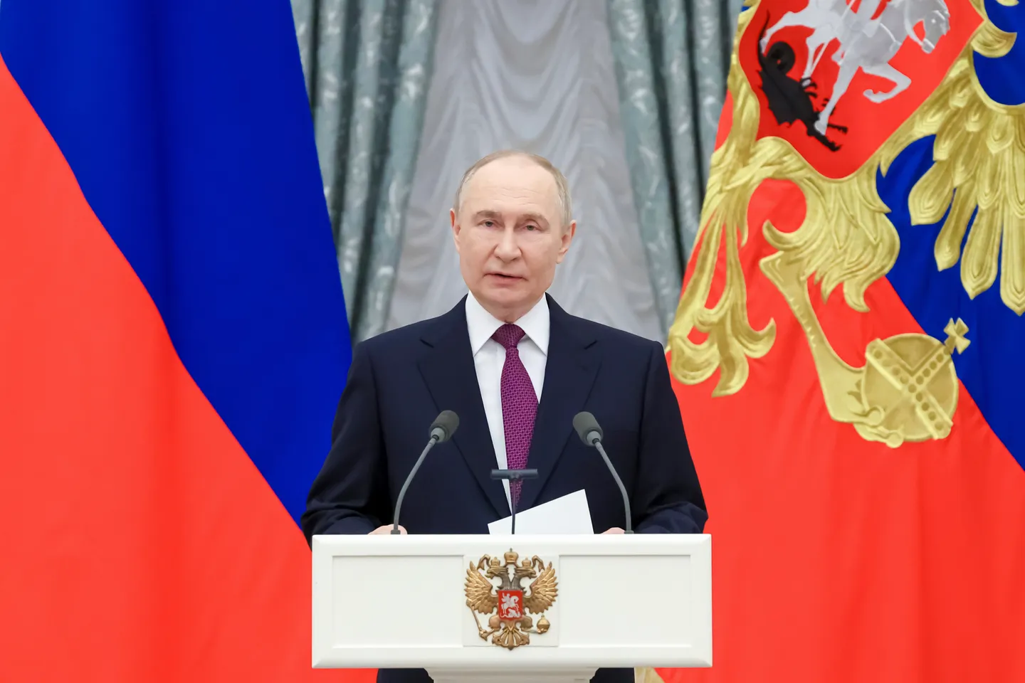 Putin urdhëron krijimin e një “zone tampon” përgjatë kufirit Rusi-Ukrainë