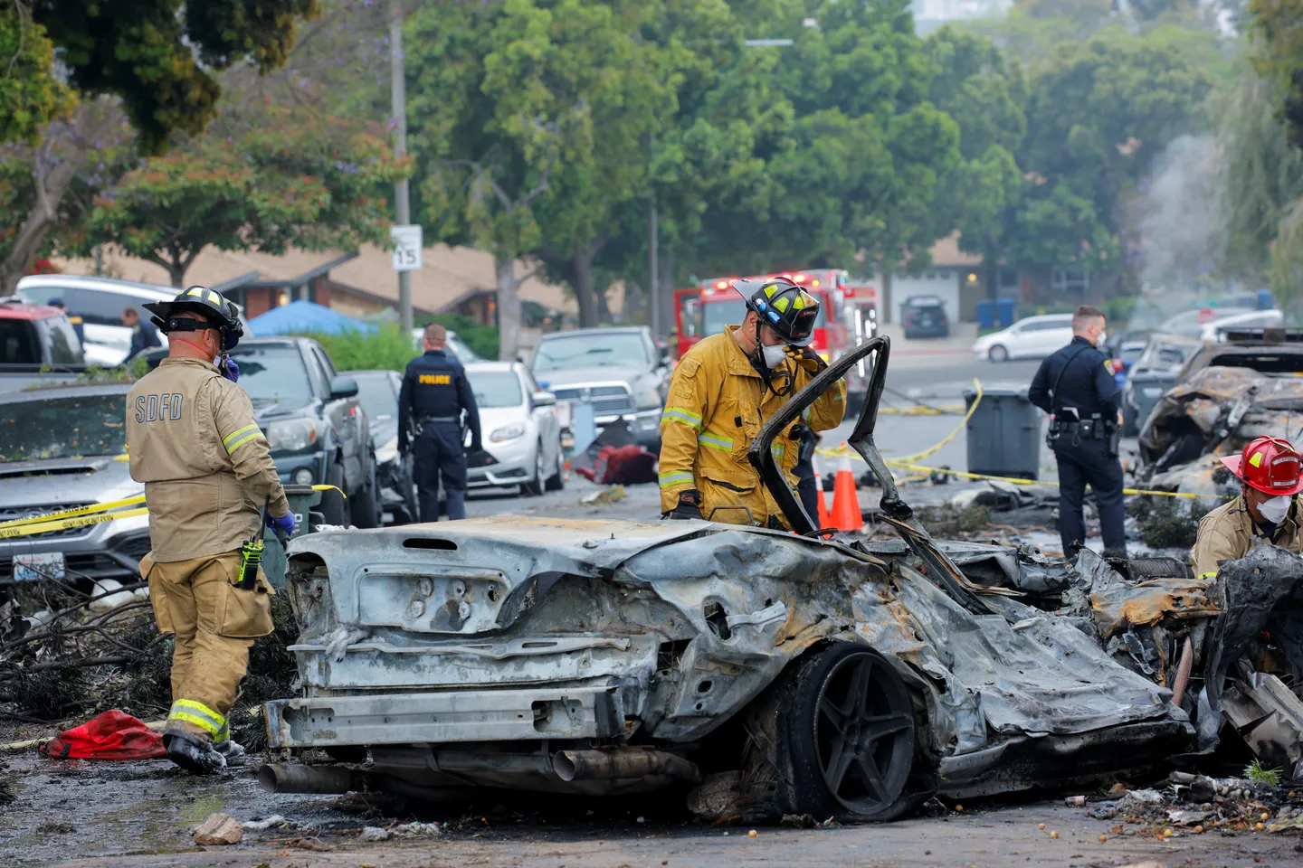 Small plane crash in California kills multiple people