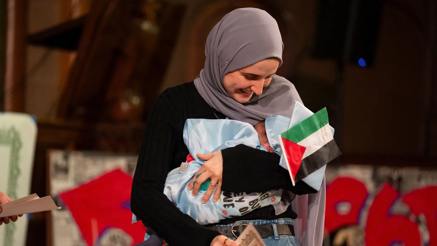 ICE impede que ativista palestiniano conheça o seu filho recém-nascido