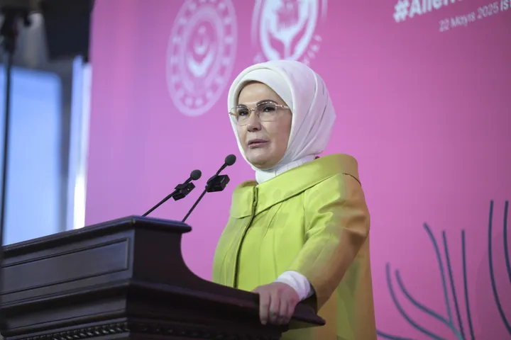 Əminə Ərdoğan: ''Ailə cəmiyyətin təməl daşıdır''