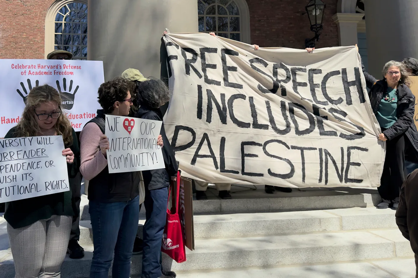 US judge temporarily blocks Trump ban on foreign students at Harvard