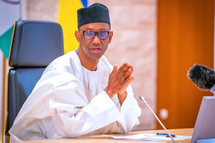 Gwamnatin Tinubu ta samu nasara kan matsalolin tsaron da ta gada daga gwamnatin baya – Ribadu
