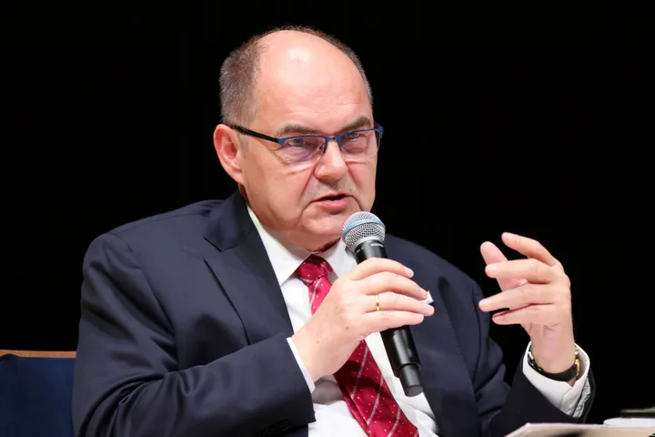 OHR upozorava da obilježavanje 9. januara može imati krivične posljedice