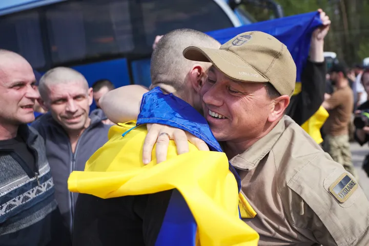 Ukrayna və Rusiya “1000-ə 1000” etdi