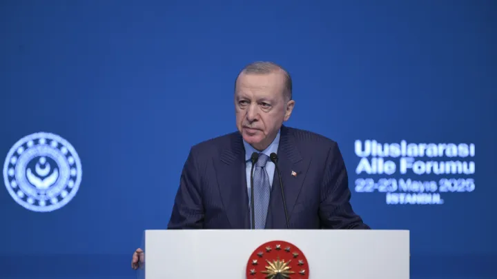 رئیس‌جمهور اردوغان: از حمایت از نهاد خانواده و مقابله با افکار منحرف عقب‌نشینی نمی‌کنیم