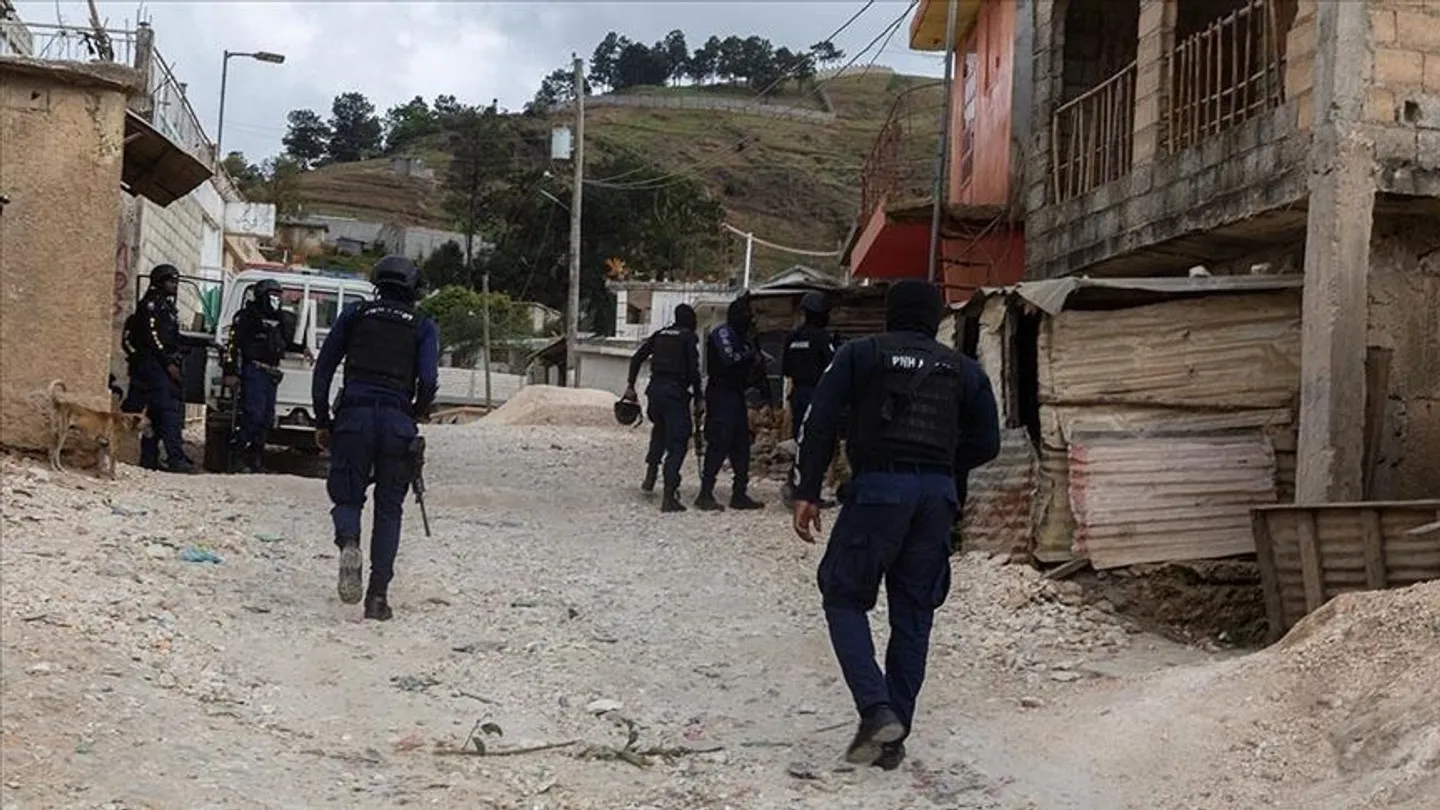 Banda e armatosur sulmon qytetin Preval në Haiti, mbi 50 të vrarë
