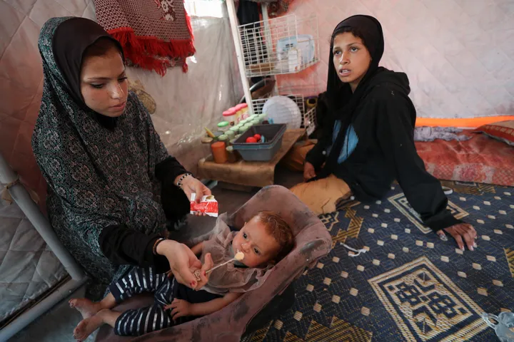 Autoridades de Gaza advierten sobre “sed masiva” y una catástrofe sanitaria y ambiental