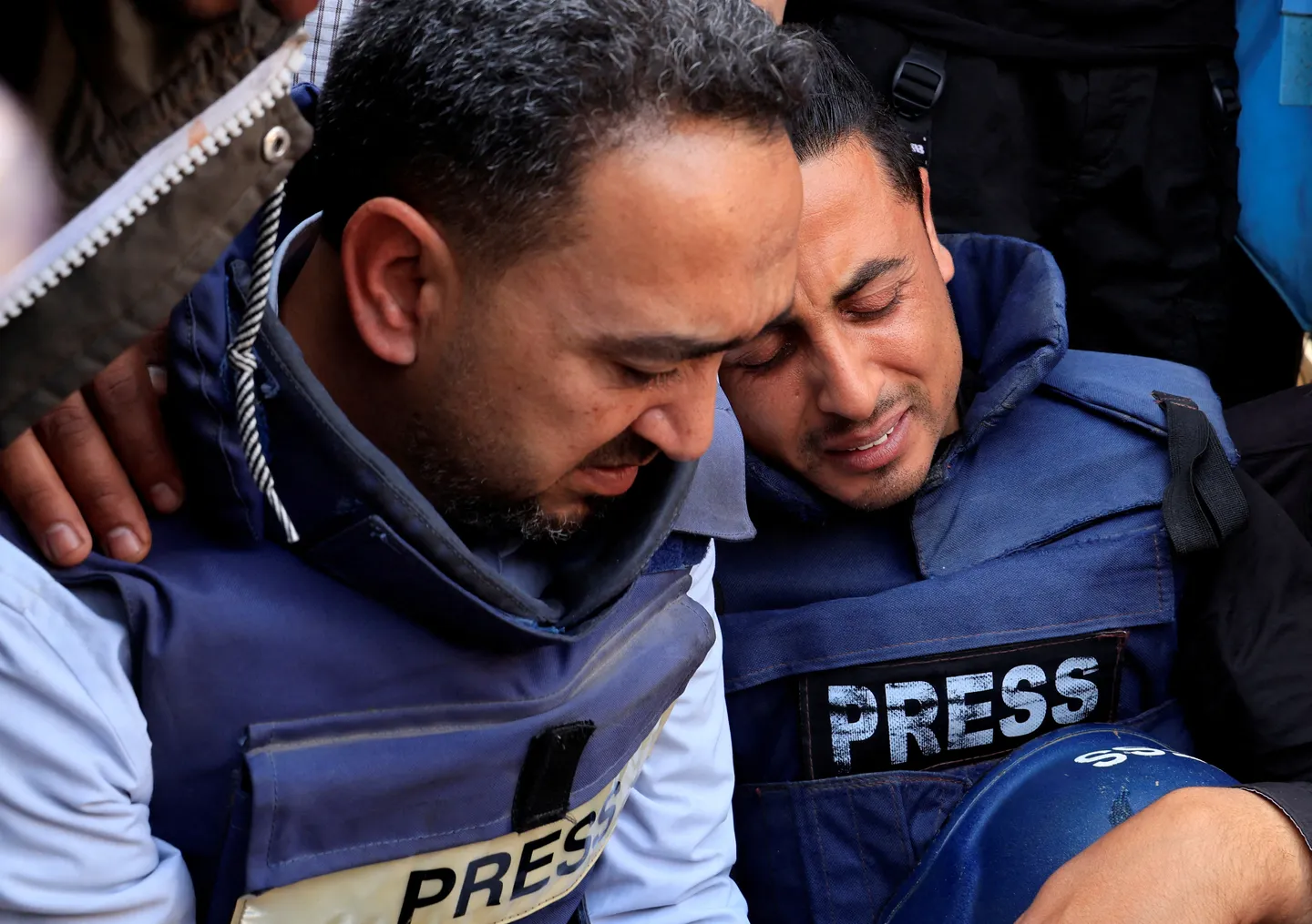آخرهم حسان أبو وردة.. ارتفاع عدد شهداء الصحفيين في غزة إلى 220