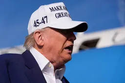 Trump július 9-ig elhalasztja az európai árukra kivetett 50 %-os vámokat