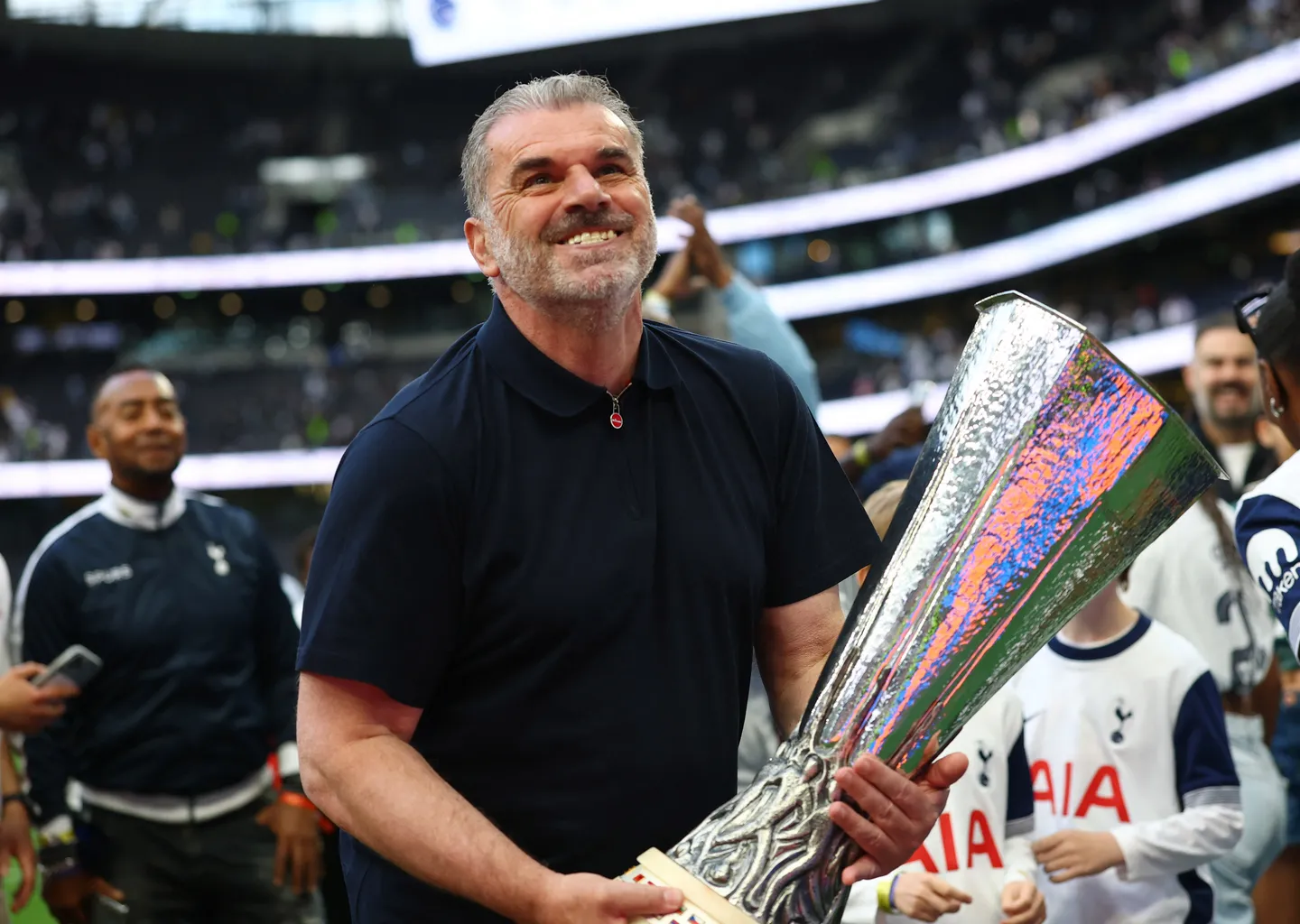 Tottenham : l'entraîneur Postecoglou licencié, malgré le triomphe en Ligue Europa