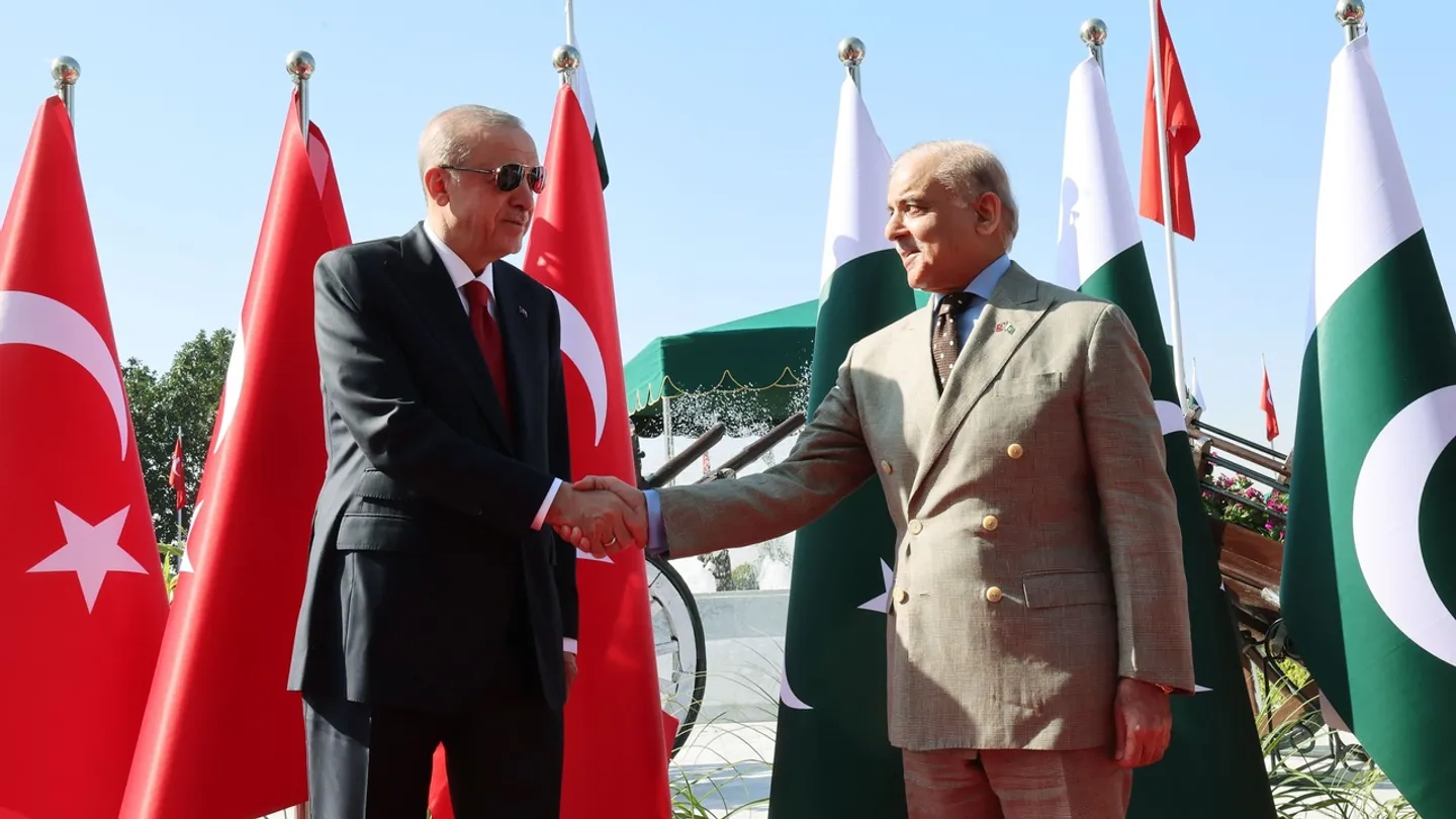 اردوغان و شریف امروز در استانبول با یکدیگر دیدار می‌کنند