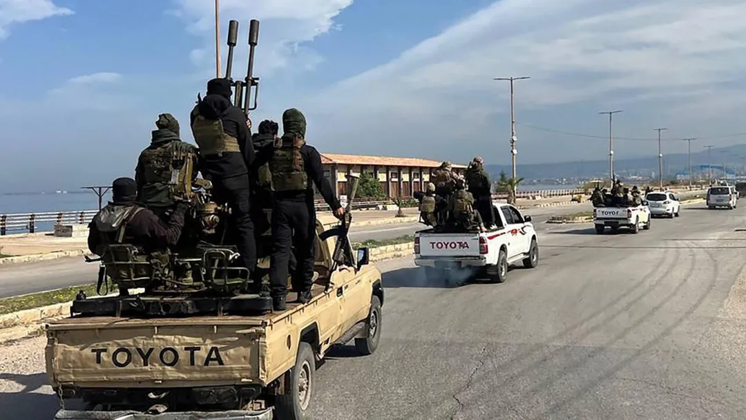 سۈرىيە دەمەشق يېزىلىرىدىكى دائېش تېررورلۇق گۇرۇپپىلىرىنى يوقاتتى