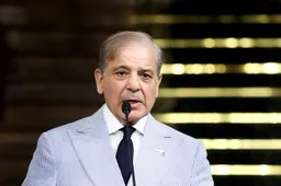 Pakistan’s PM says Islamabad wants peace with 'amicable solution' to Kashmir