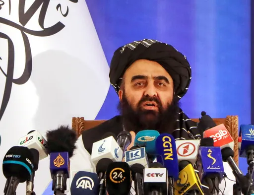 متقی در چین: افغانستان پلی است که ملت‌ها و تمدن‌ها را با هم وصل می‌کند