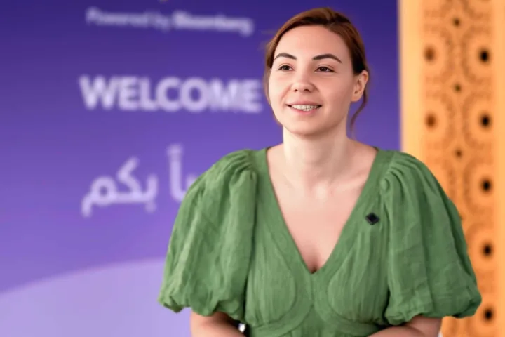 Giovane, coraggiosa e ricca:Özge Doğan ridefinisce la gestione patrimoniale per le nuove generazioni