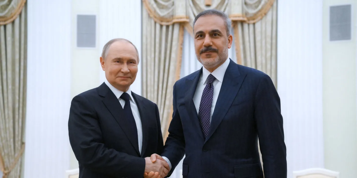 Fidan belän Putin Ukraina häm ike yaqlı mönäsäbätlär turında söyläşte
