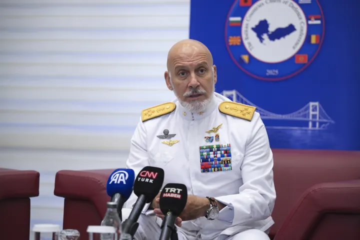 NATO commander: Türkiye a pillar of alliance, key to Russia-Ukraine peace