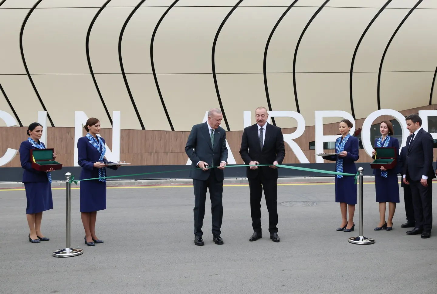Президенты Эрдоган и Алиев открыли в Карабахе третий аэропорт