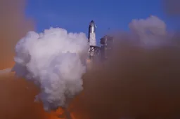 ''Starship'' raketi 9-cu sınaq uçuşu zamanı partladı