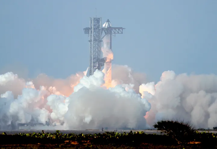 SpaceX’s Starship rocket breaks up during 9th test flight