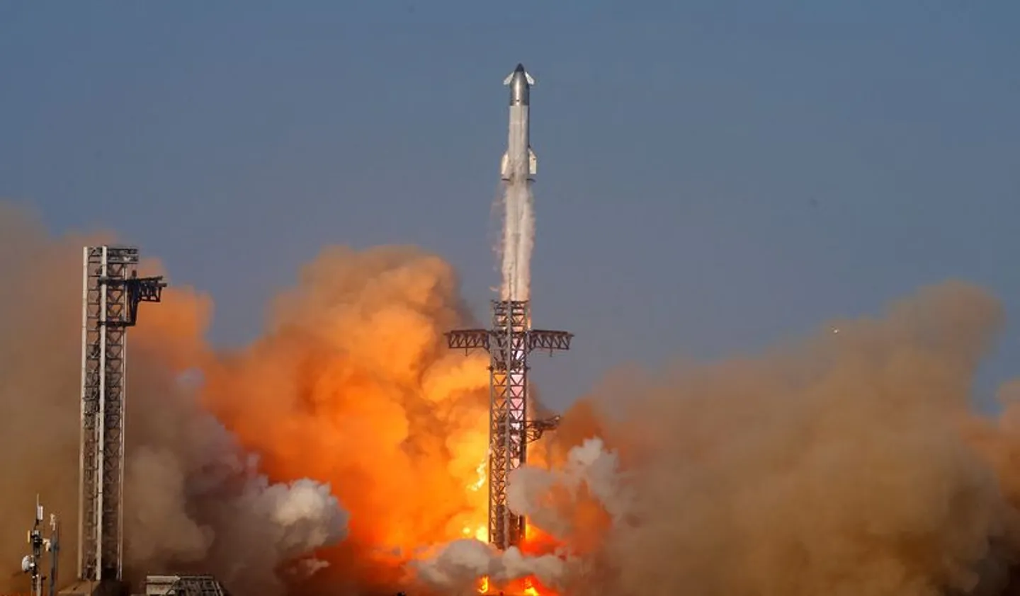 Raketa Starship e SpaceX shpërthen në fluturimin e 9-të testues