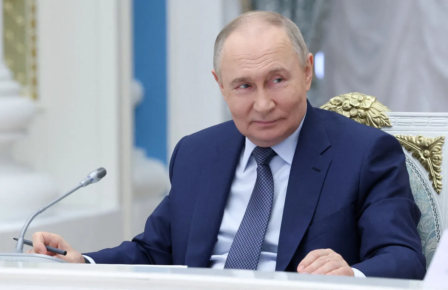 Ројтерс: Путин е подготвен да ја заврши војната, бара крај на проширувањето на НАТО на исток