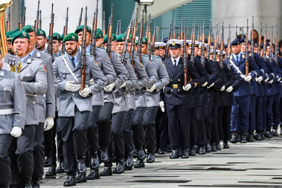 Wehrdienst: Beratungsstellen für Kriegsverweigerer registrieren Zulauf