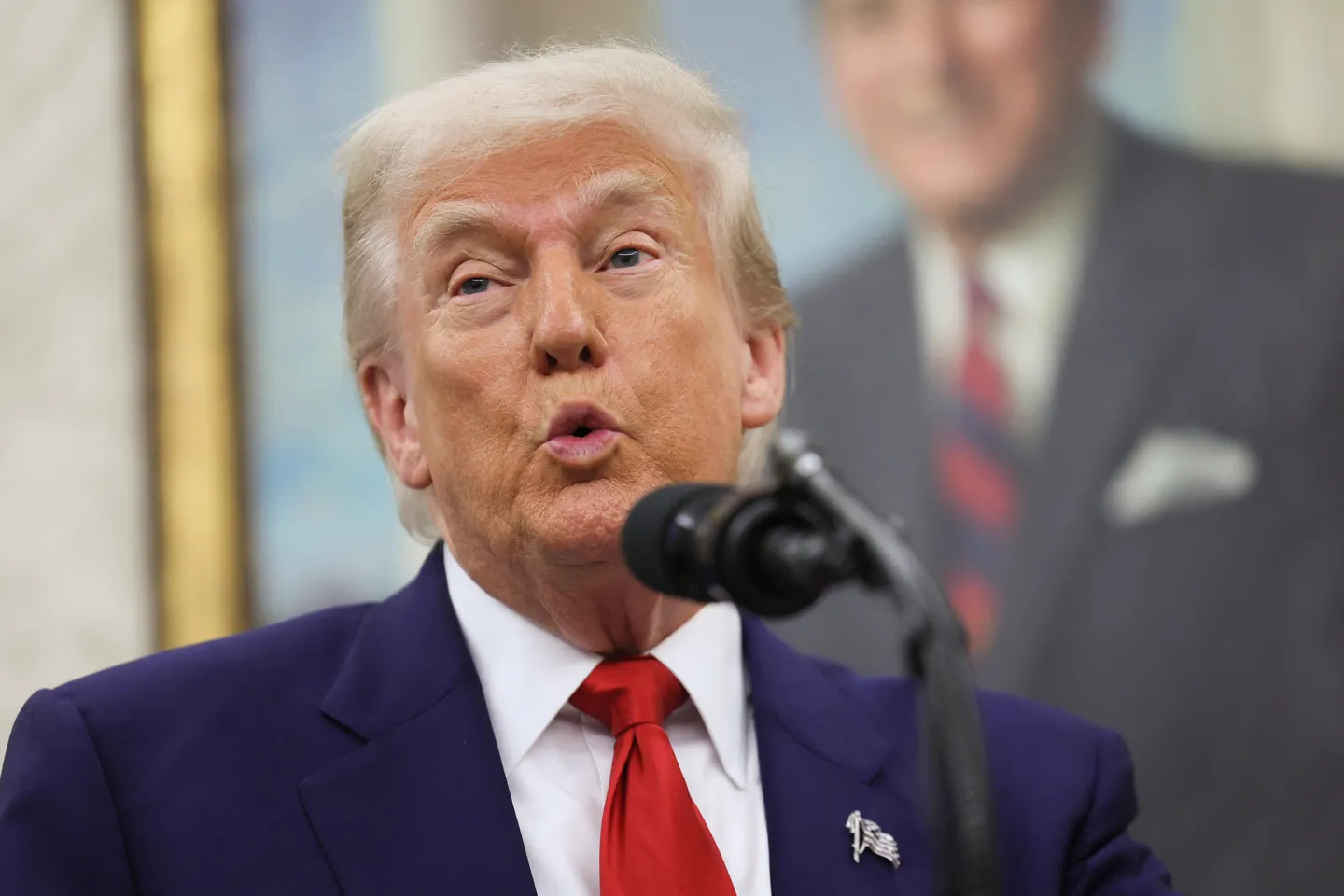 Trump warns Netanyahu against striking Iran