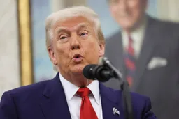 Trump warns Netanyahu against striking Iran