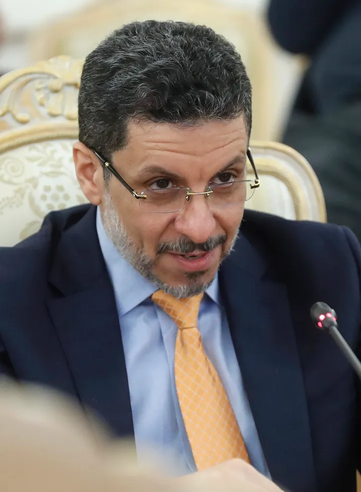 Yemen's Mubarak quits, Salem bin Buraik named as new PM