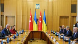 Fidan: ​​Bisedimet e paqes në Istanbul, 'dimension i ri' në çështjen Rusi-Ukrainë