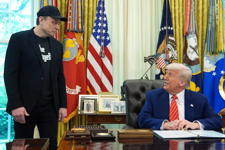 Trump gives Musk an Oval Office sendoff
