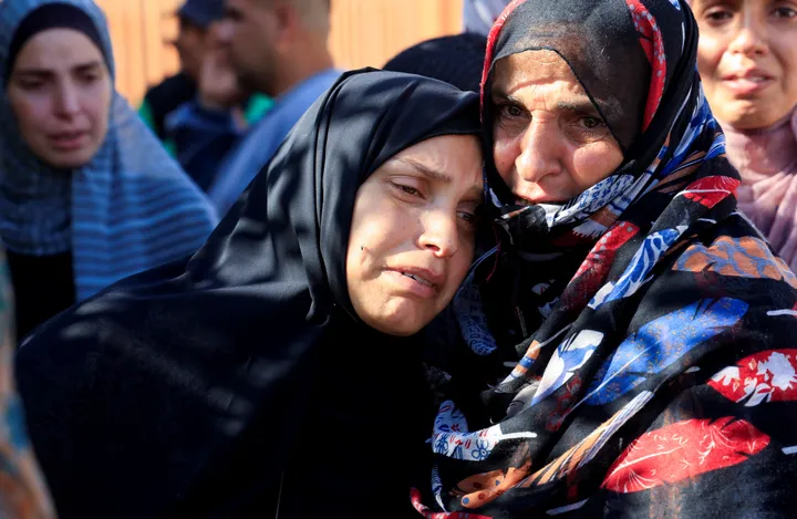 Hamas reviews Witkoff truce plan as Israel continues its brutal war on Gaza