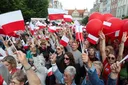 Sondaż: Polacy coraz mniej chętni do przyjmowania uchodźców z Ukrainy