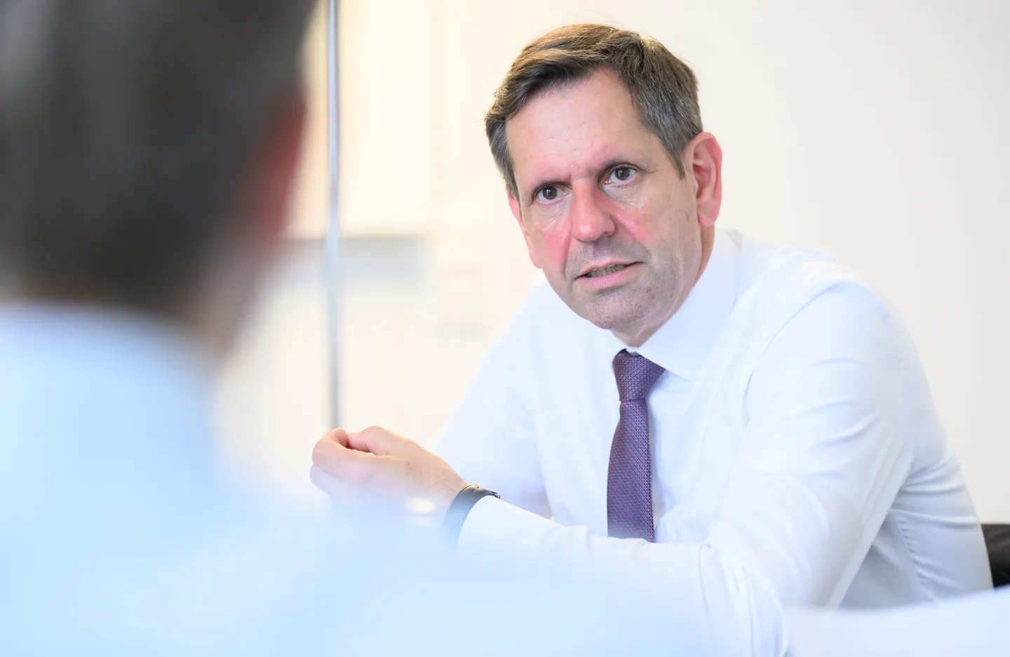 Regierungschef Lies: Milliarden schnell investieren