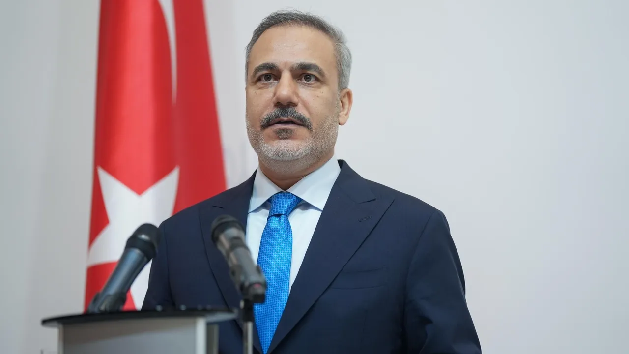 Türkiye espera receber Trump, Putin e Zelensky no âmbito dos esforços para pôr fim à guerra Rússia-