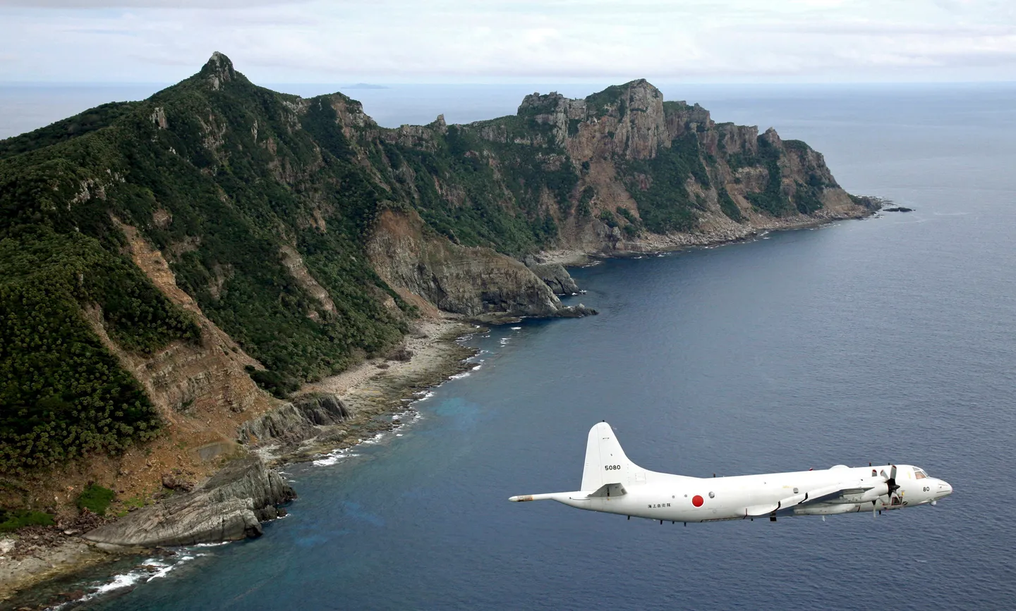 China and Japan trade accusations over disputed islets' airspace