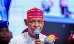 Siyasar Kano: Shin Kwankwaso ne zai tura Gwamna Abba  Jam'iyyar APC ko kuwa gaban kansa yake son yi?