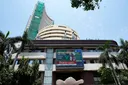 अमेरिकी टैरिफ के झटके के बाद भारत ने उपभोग कर में कटौती की