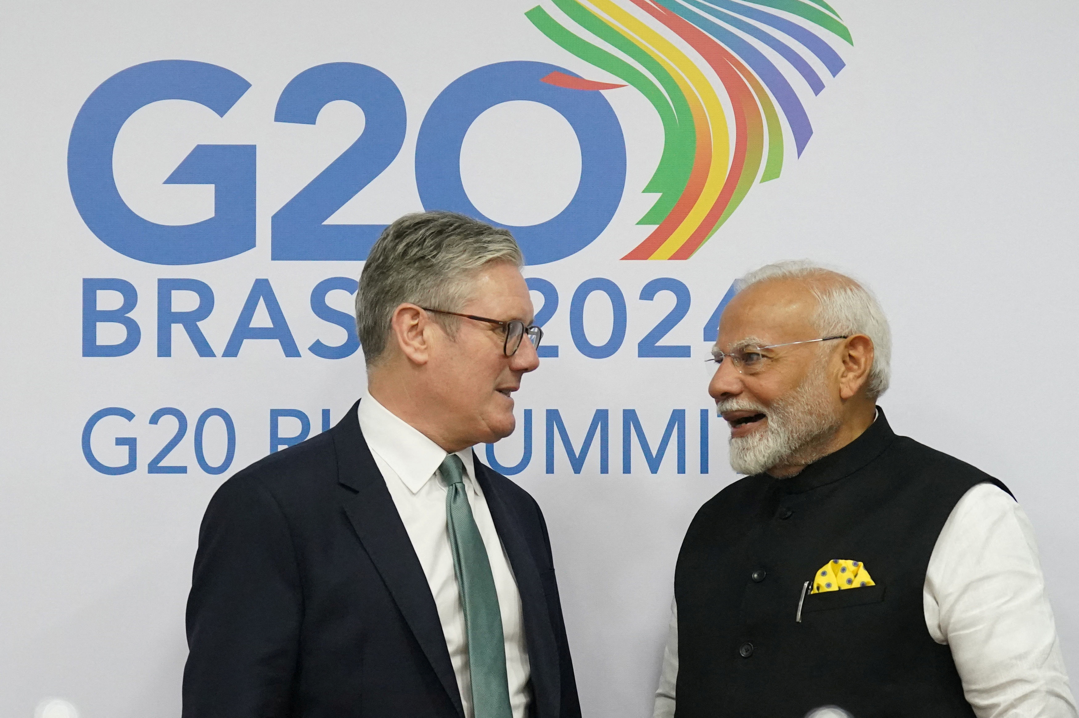 British PM hails 'landmark' trade deal with India