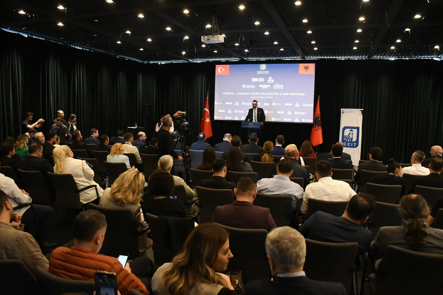 Tiranë, mbahen takime dypalëshe mes bizneseve turke dhe shqiptare