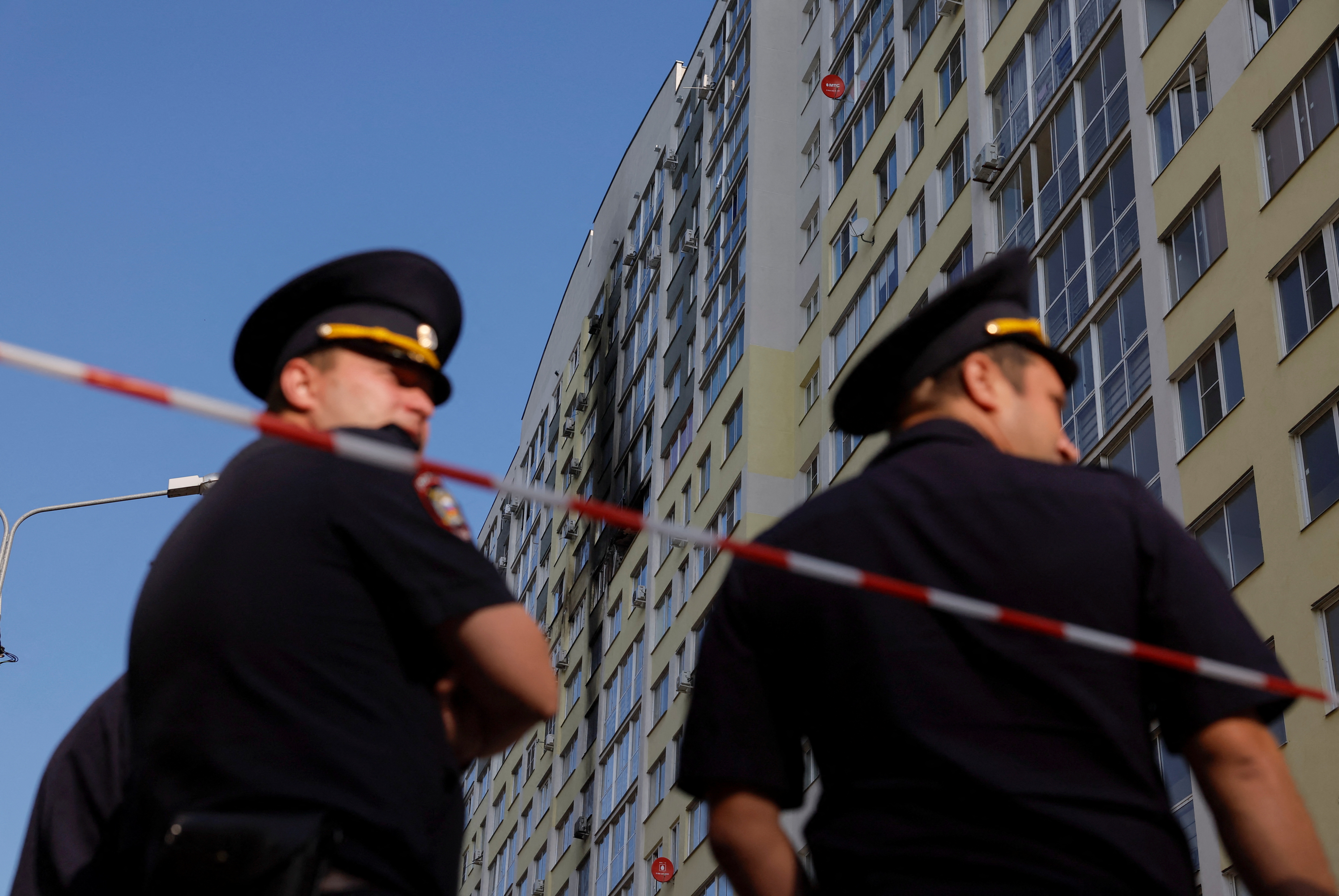 Rossiya Moskva yaqinida o‘ndan ortiq Ukraina dronlarini urib tushirdi