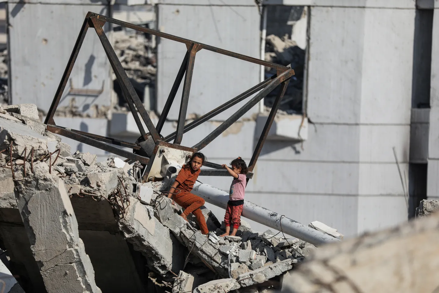 Over 1M women, girls in Gaza still need food aid despite ceasefire: UN