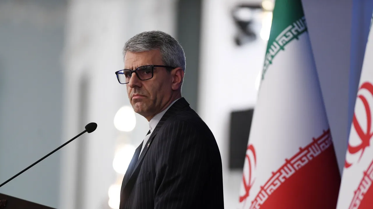 ایران: آماده ادامه گفت‌وگوها با آمریکا هستیم، منتظر پیام عمان برای تعیین زمان دور جدید مذاکراتیم