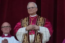 Robert Prevost bëhet papa i parë amerikan, merr emrin Leo XIV