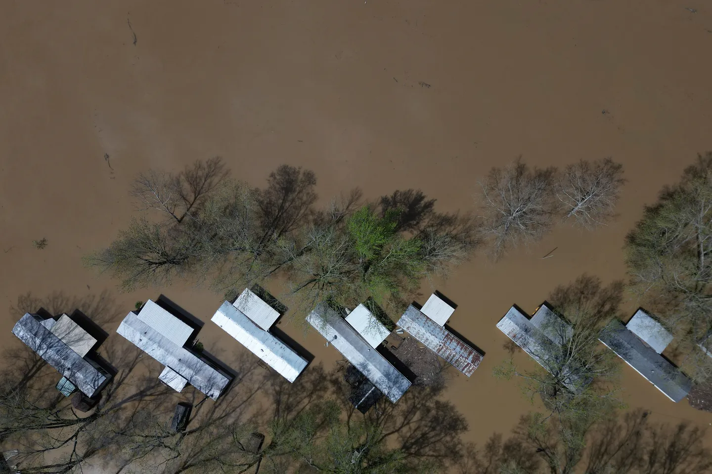 At least 62 people dead, 50 others missing after floods devastate eastern DRC